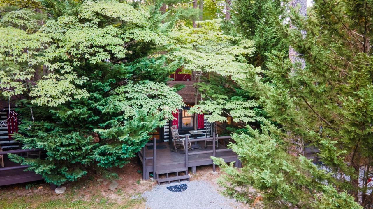Log Cabin Motor Court Ашвил Екстериор снимка