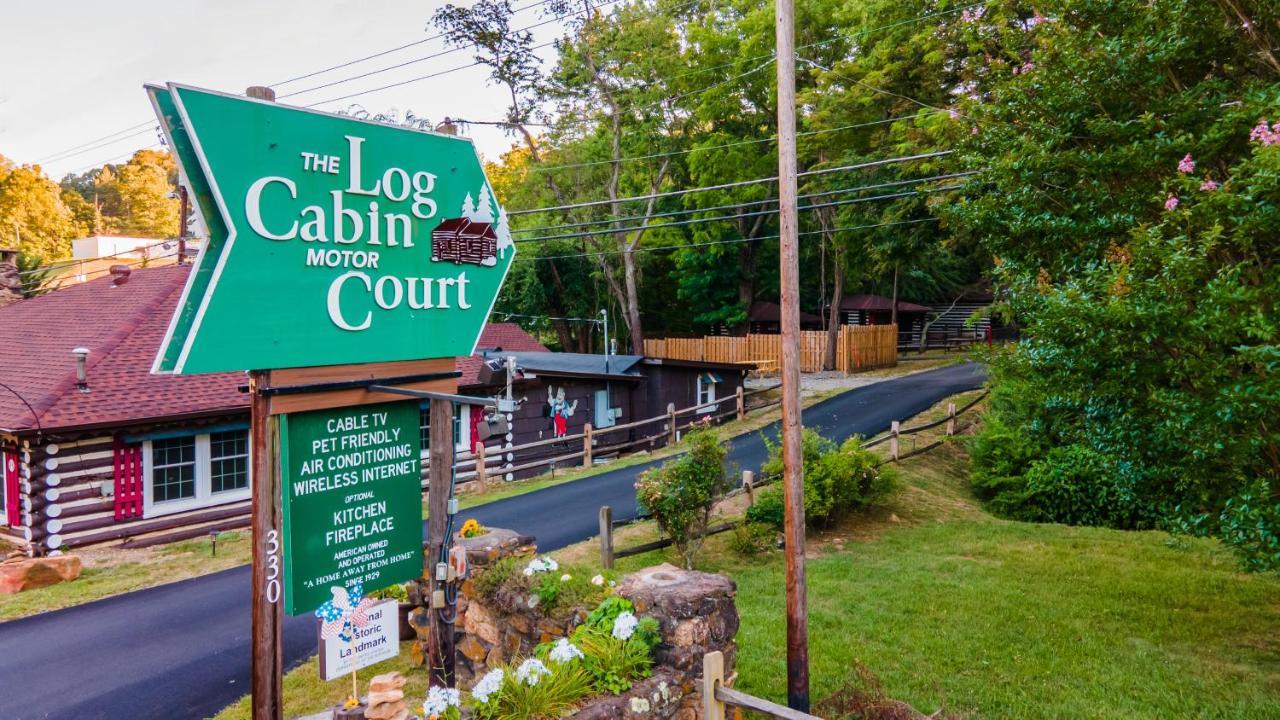 Log Cabin Motor Court Ашвил Екстериор снимка